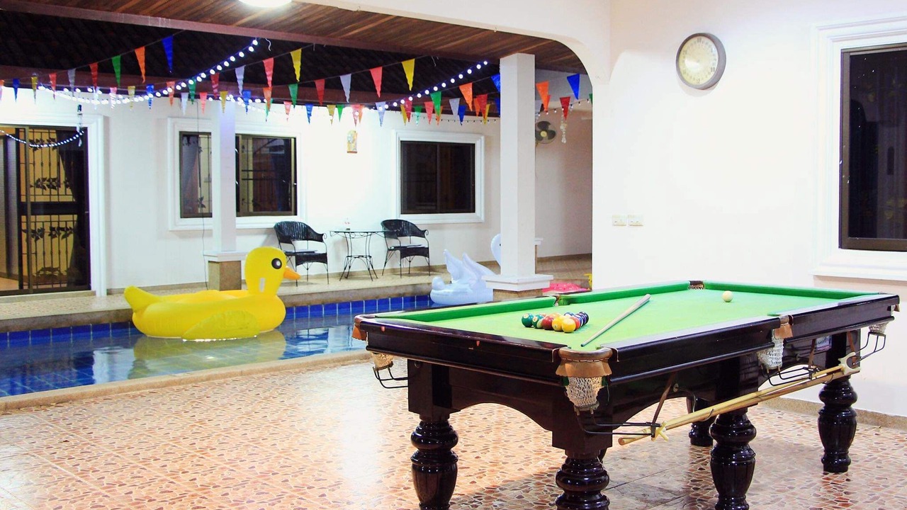 Photo of Bedroom in Pong