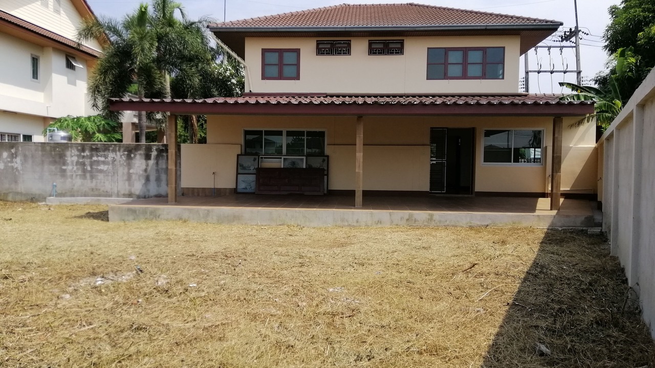 Photo of Outdoor in Ban Pong