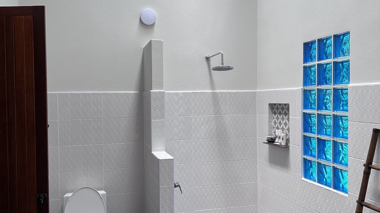 Photo of Bathroom in Nuea Khlong
