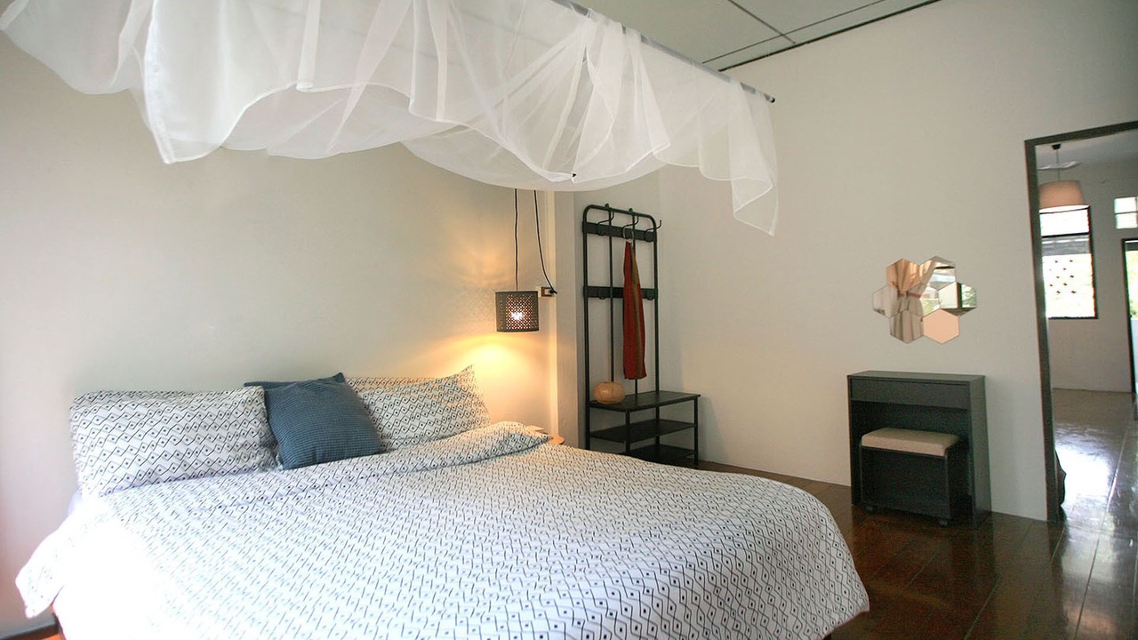 Photo of Bedroom in Phra Khanong Nuea