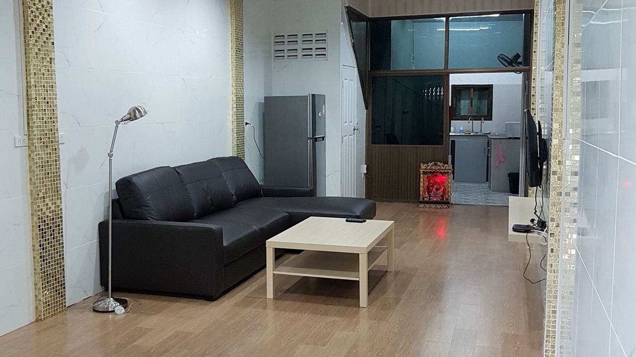 Photo of Livingroom in Maha Phruttharam