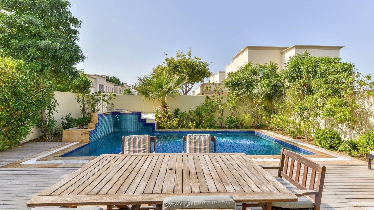 Photo of Outdoor in Emirates Hills