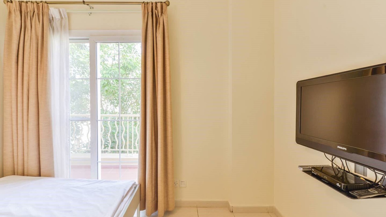Photo of Bedroom in Emirates Hills