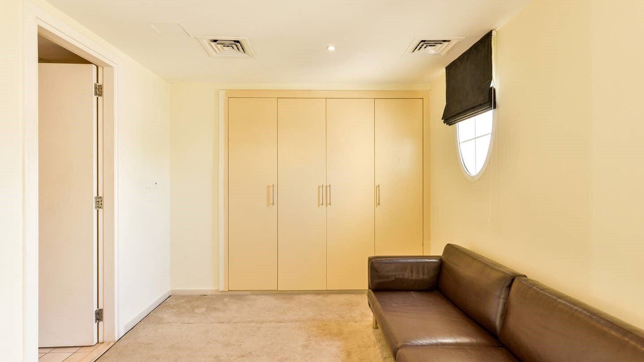 Photo of Livingroom in Emirates Hills