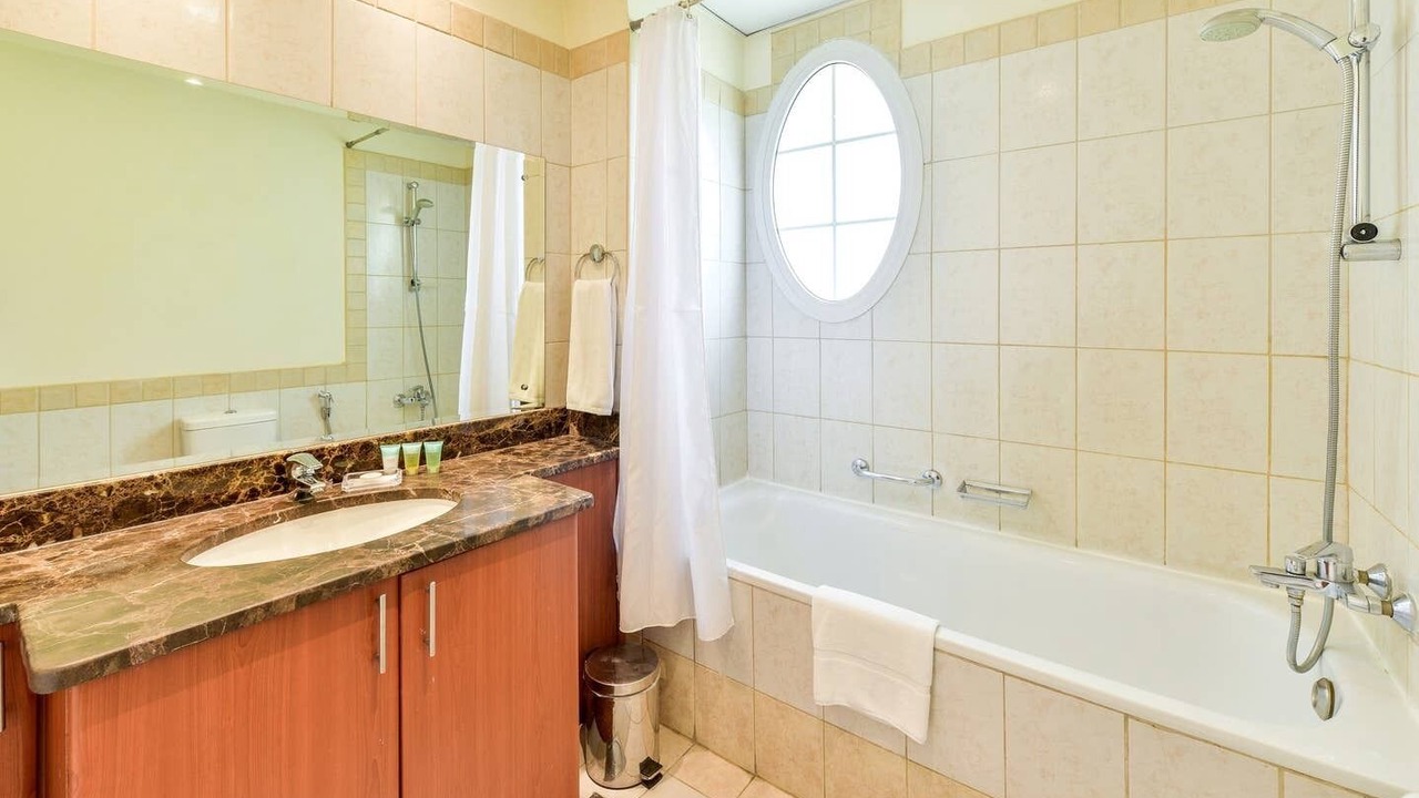 Photo of Bathroom in Springs 7