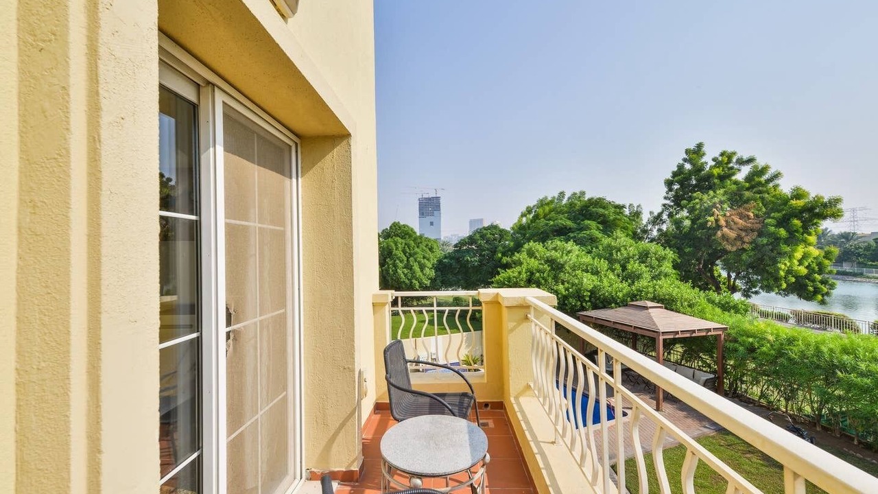 Photo of Outdoor in Springs 7