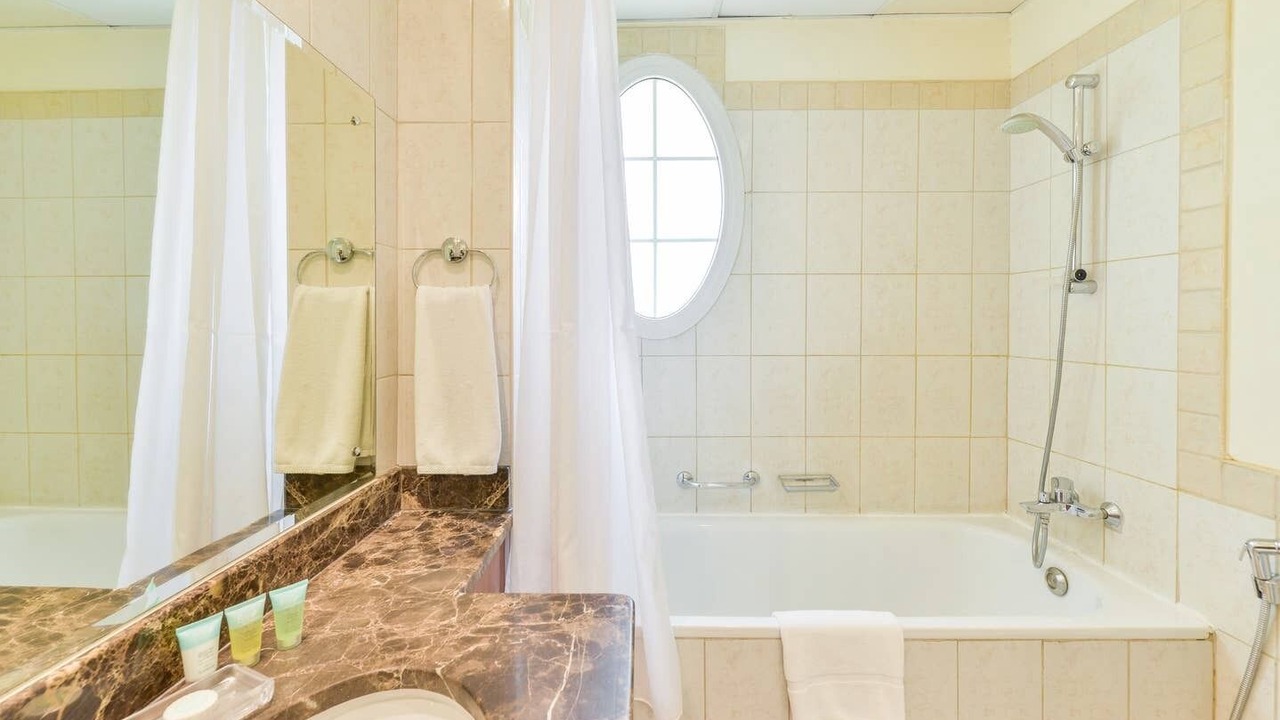 Photo of Bathroom in Springs 7