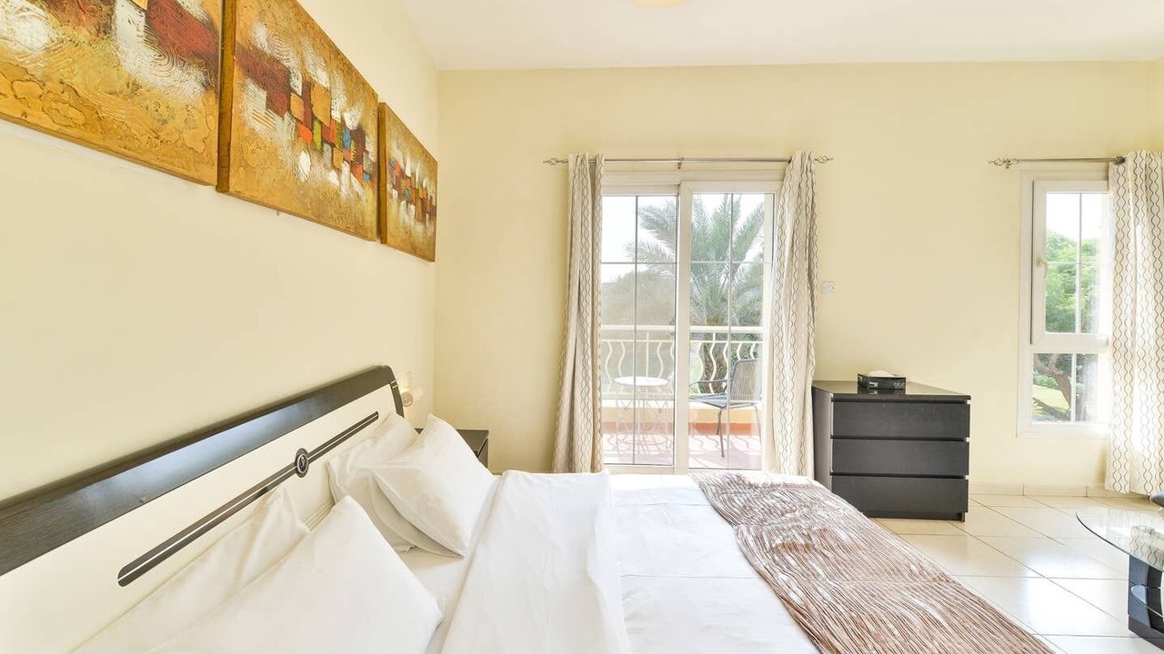 Photo of Bedroom in Springs 7