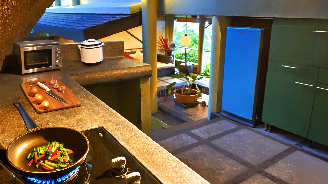 Photo of Kitchen in Laem Set