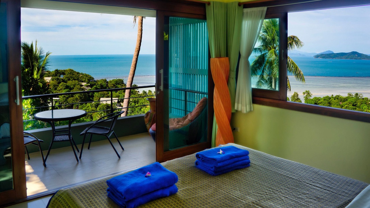 Photo of Patio Balcony in Laem Set