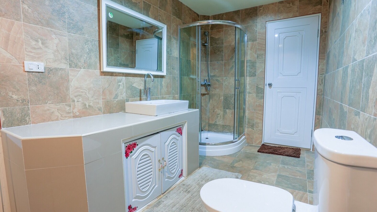 Photo of Bathroom in Na Kluea