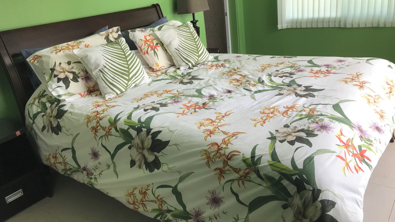 Photo of Bedroom in Taling Ngam