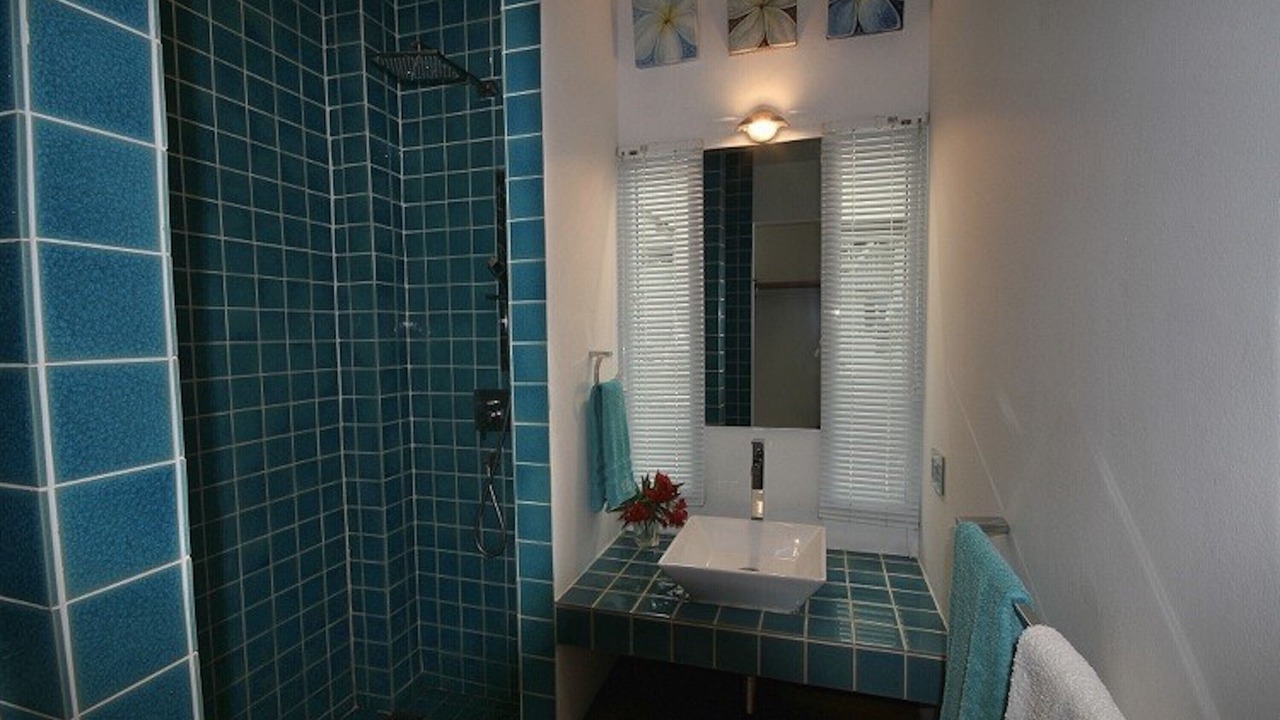 Photo of Bathroom in Laem Set