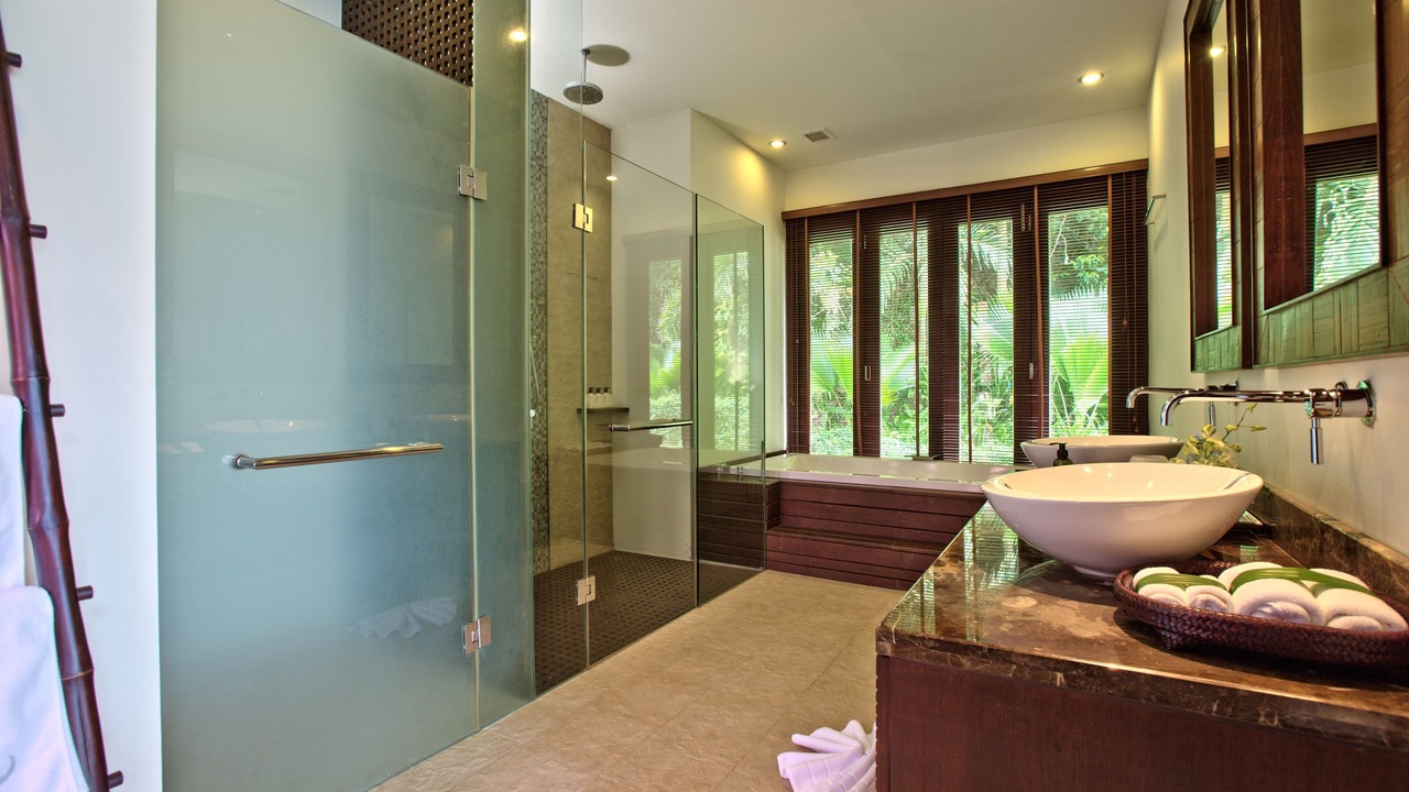 Photo of Bathroom in Taling Ngam
