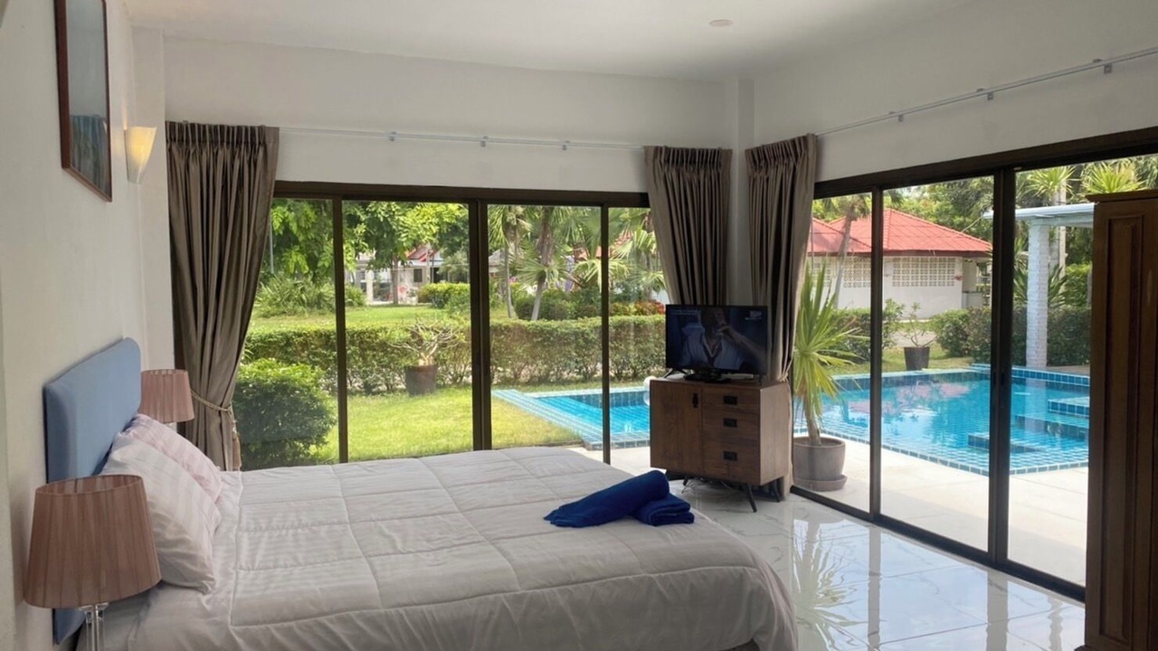 Photo of Bedroom in Sam Roi Yot