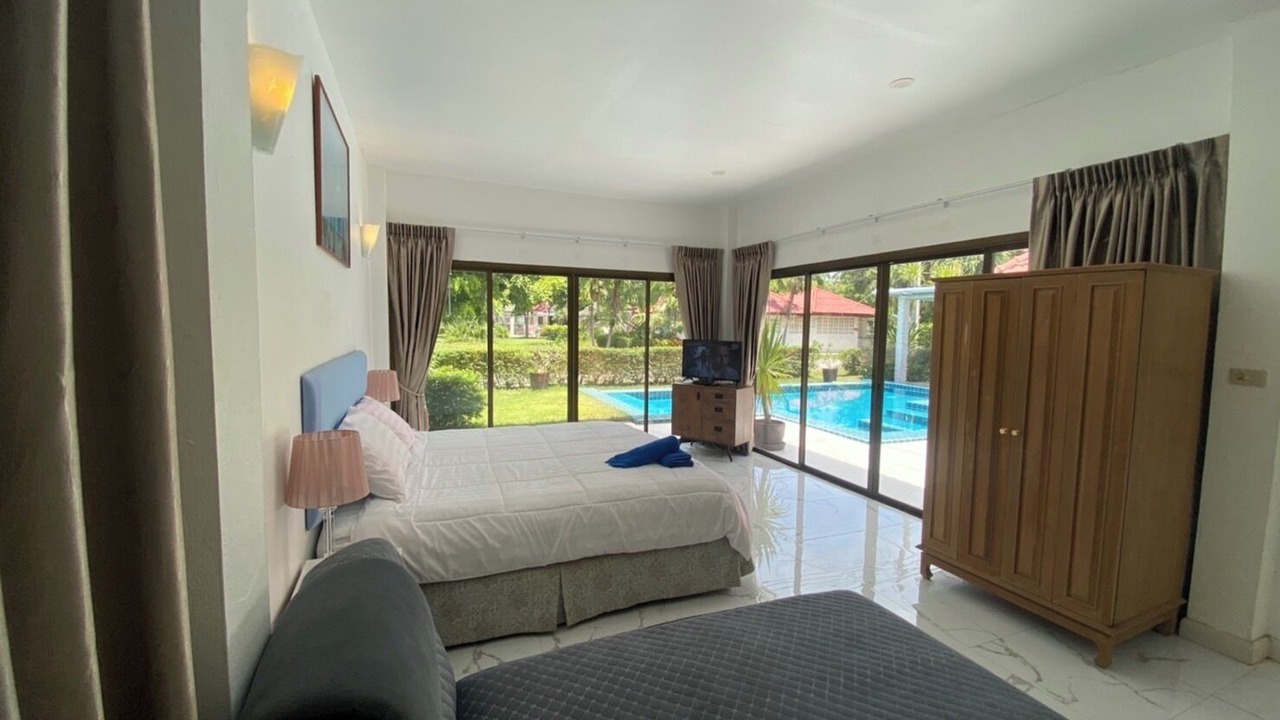 Photo of Bedroom in Sam Roi Yot