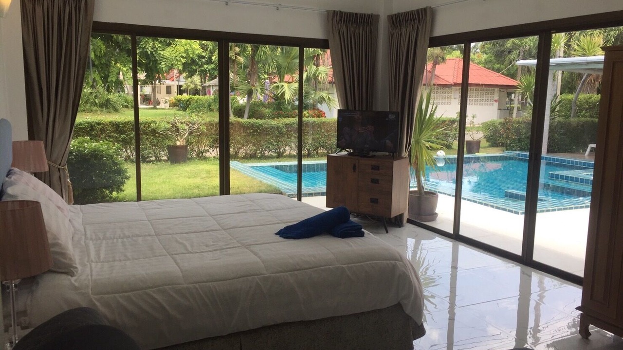 Photo of Bedroom in Sam Roi Yot