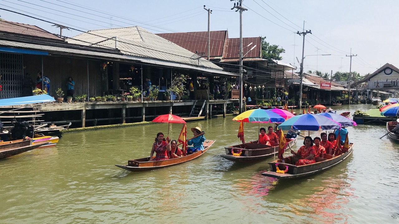 Photo of Others in Damnoen Saduak
