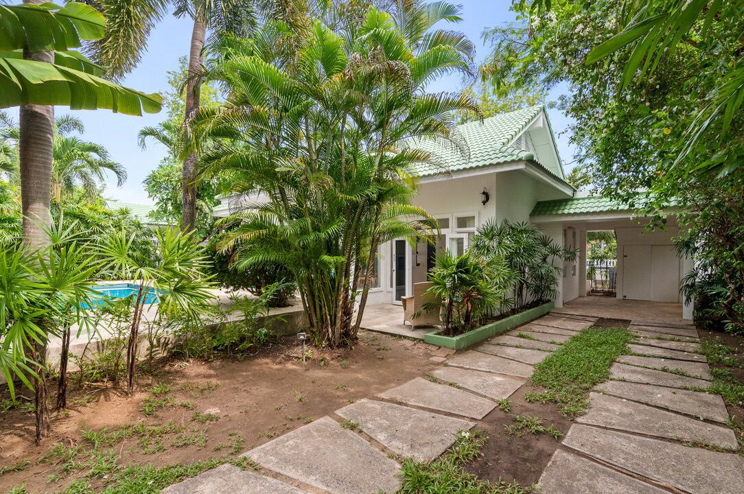 Photo of Outdoor in Hua Thanon