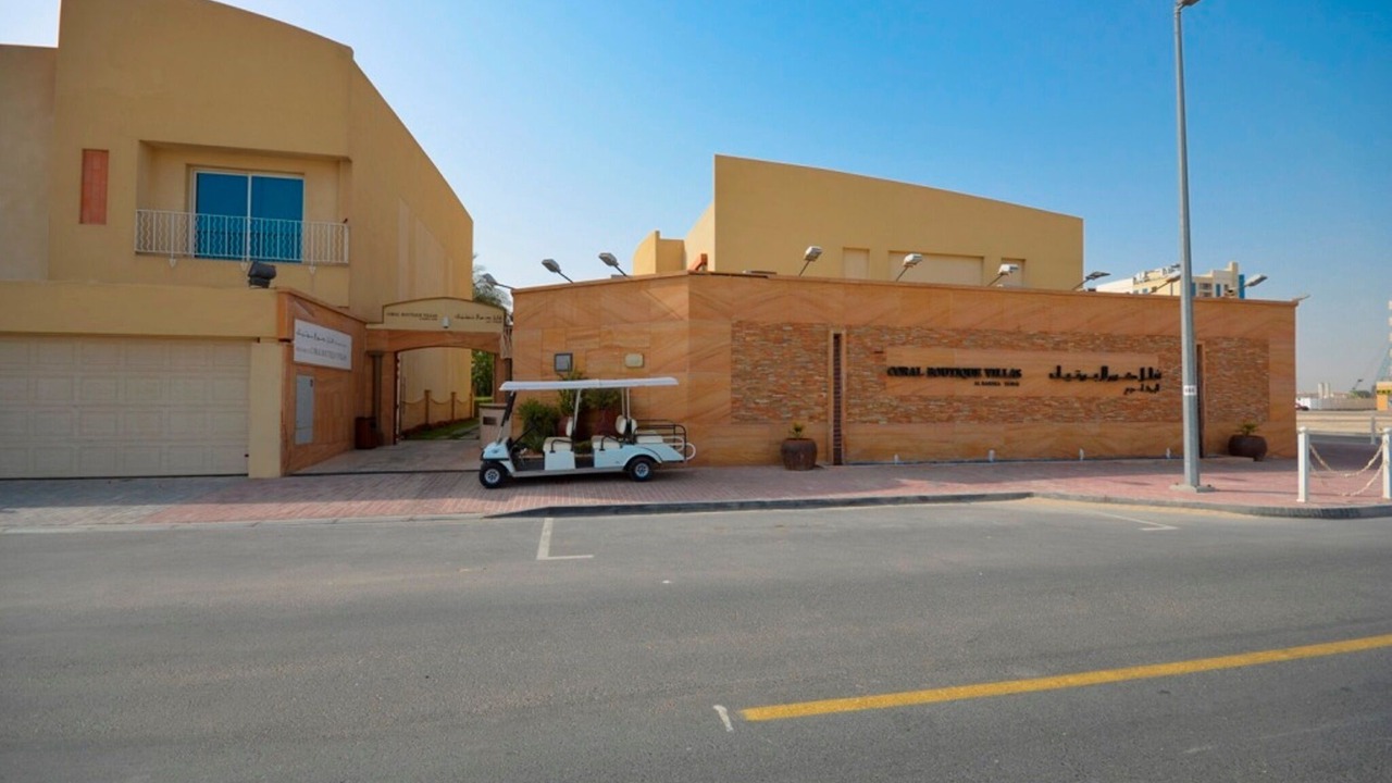 Photo of Outdoor in Al Barsha 1