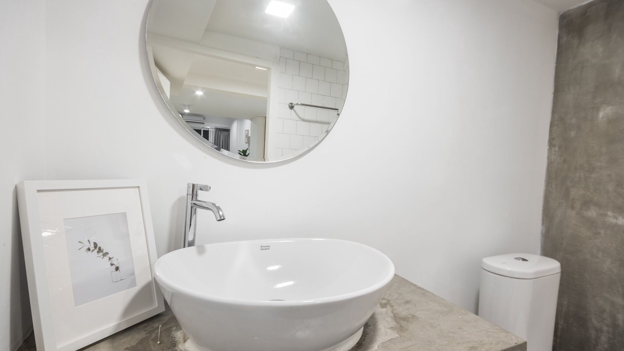 Photo of Bathroom in Khlong Tan Nuea