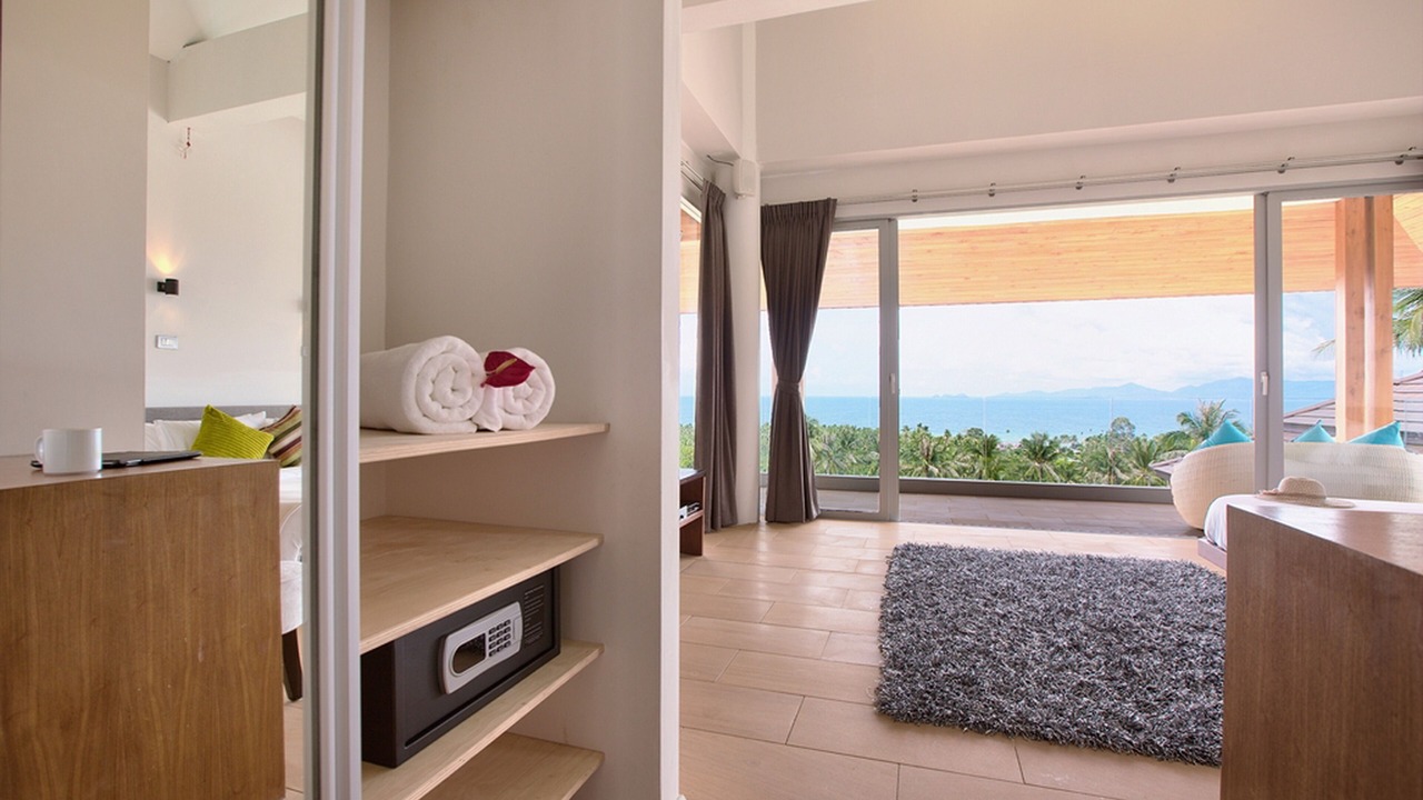 Photo of Bedroom in Mae Nam