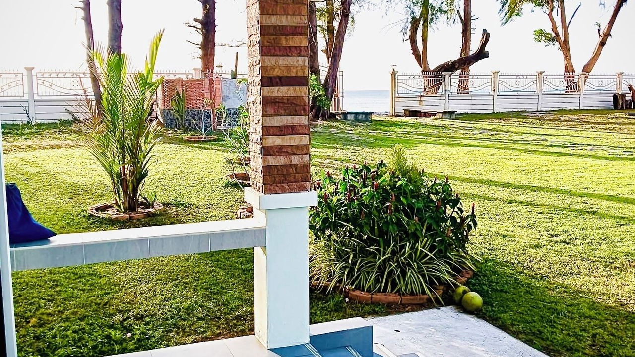 Photo of Patio Balcony in Tha Sala