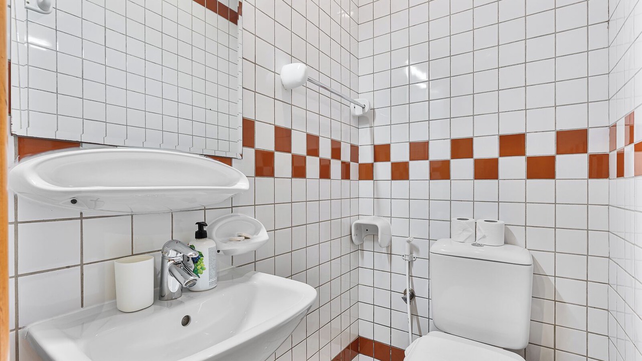 Photo of Bathroom in Al Sufouh 2