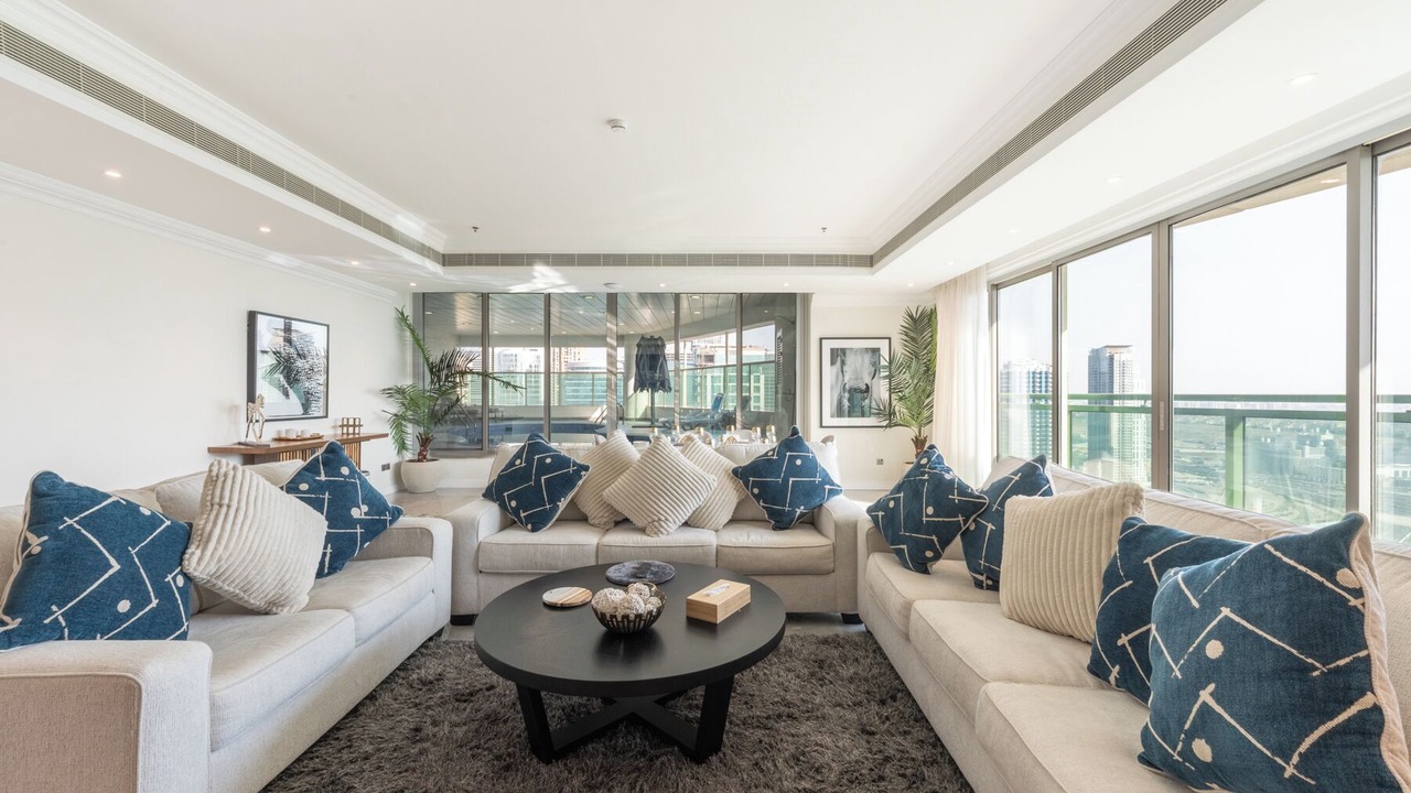 Photo of Livingroom in Al Sufouh 2