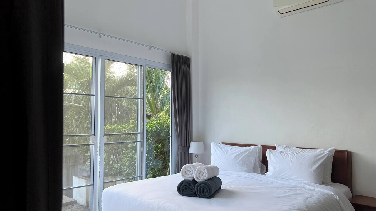 Photo of Bedroom in Taling Ngam