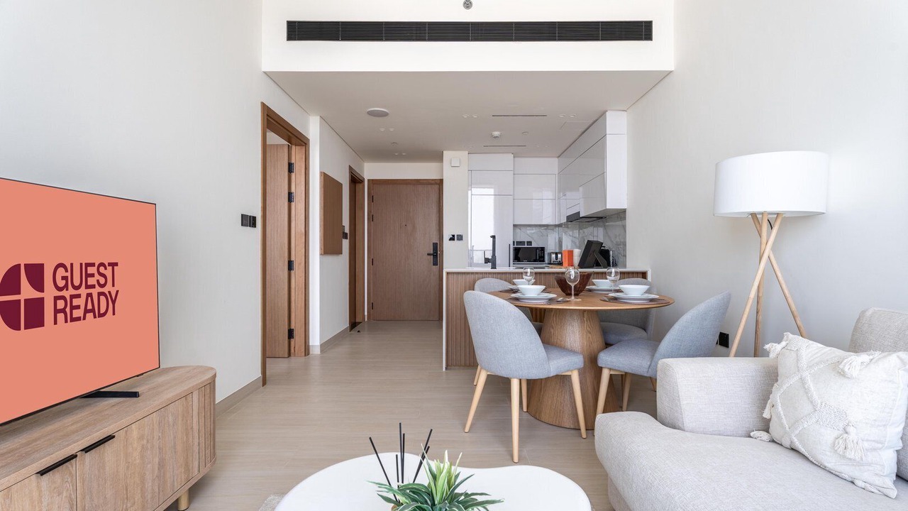 Photo of Livingroom in Jumeirah Village Circle