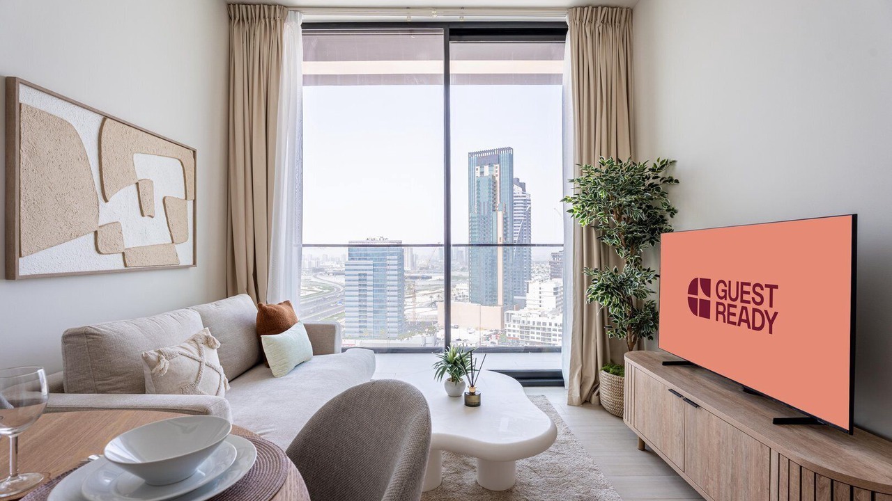 Photo of Livingroom in Jumeirah Village Circle