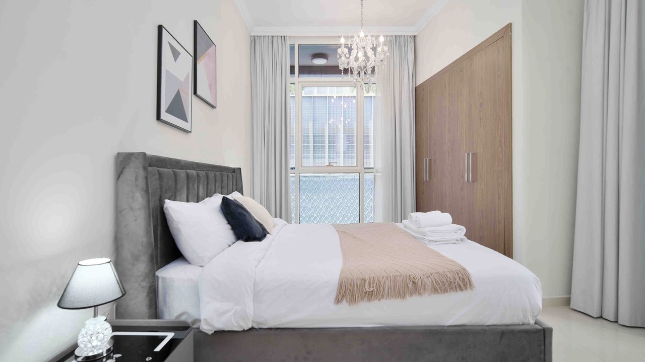 Photo of Bedroom in Za'abeel 2