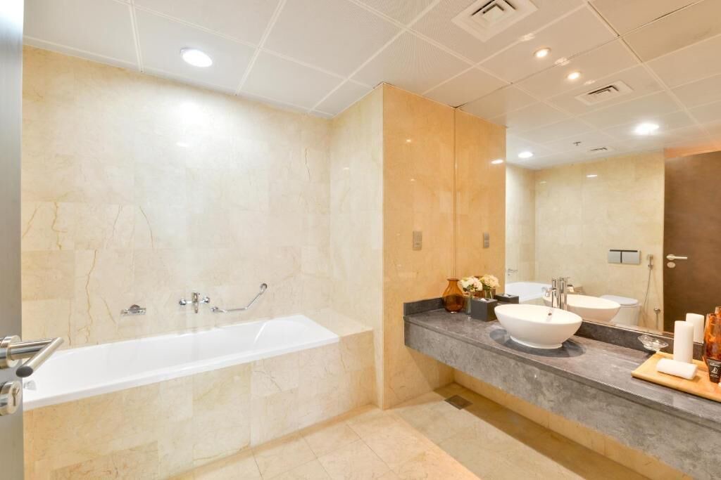 Photo of Bathroom in Sheikh Zayed Road