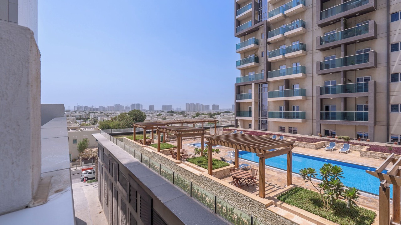 Photo of Patio Balcony in Discovery Gardens