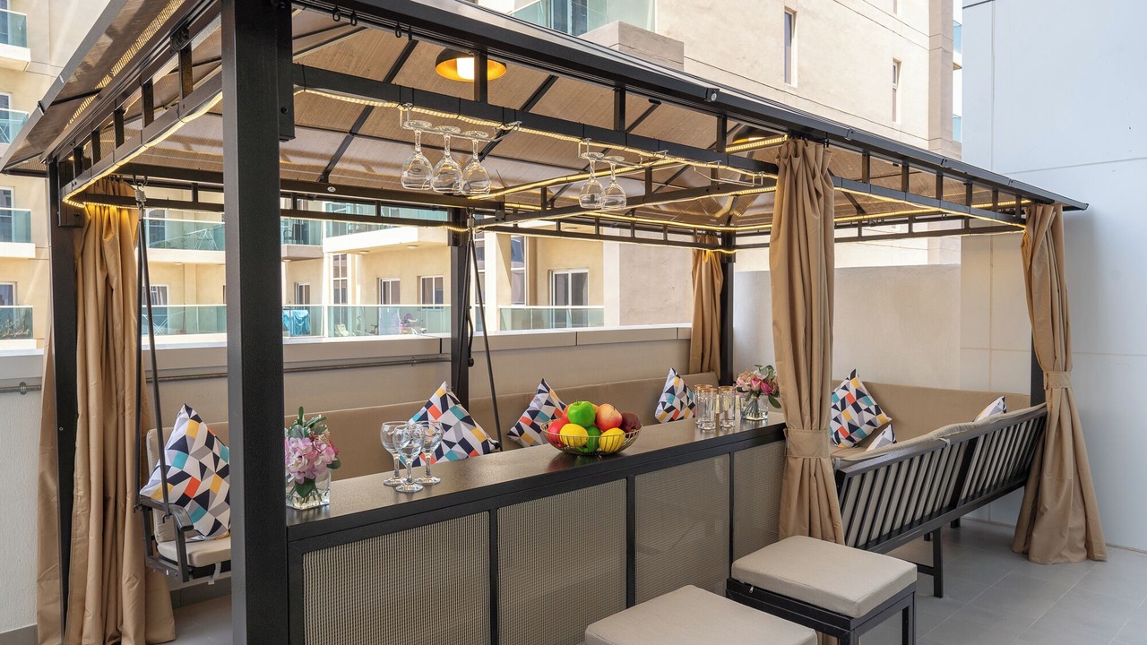 Photo of Patio Balcony in Discovery Gardens