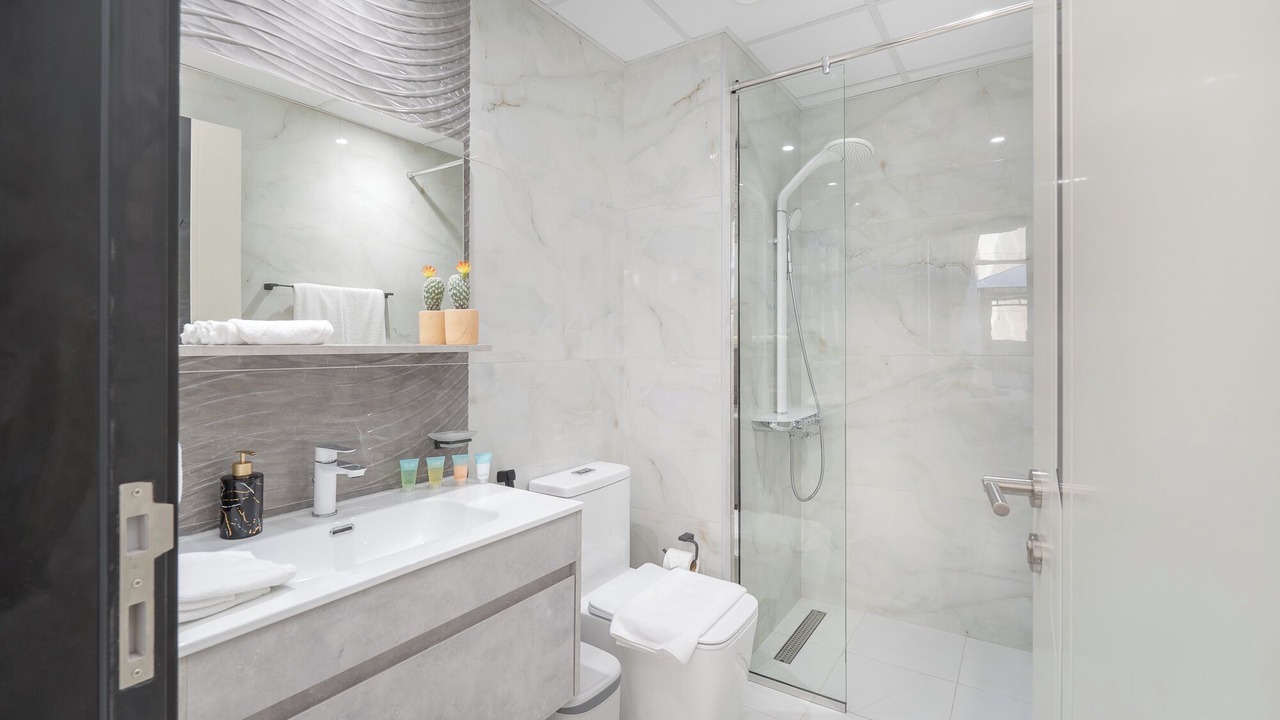 Photo of Bathroom in Discovery Gardens