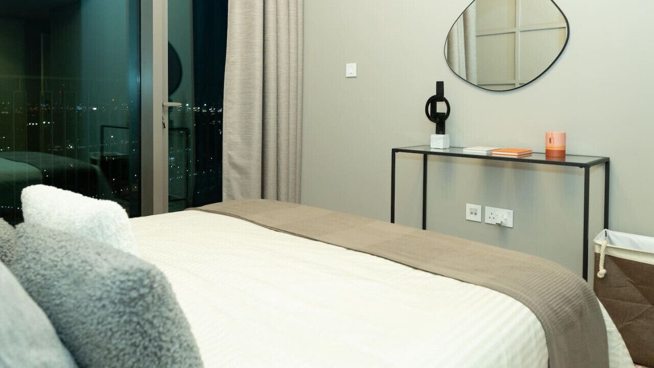 Photo of Bedroom in Za'abeel 2