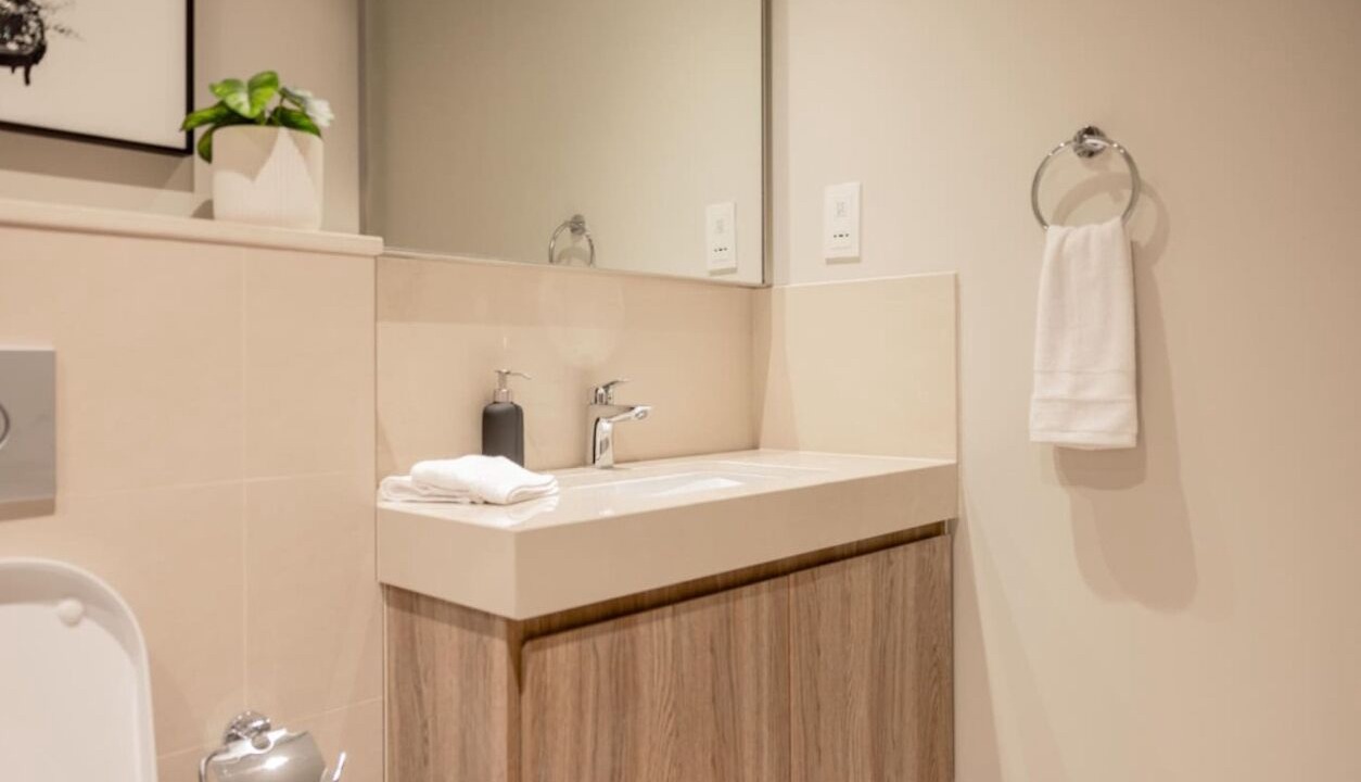 Photo of Bathroom in Za'abeel 2
