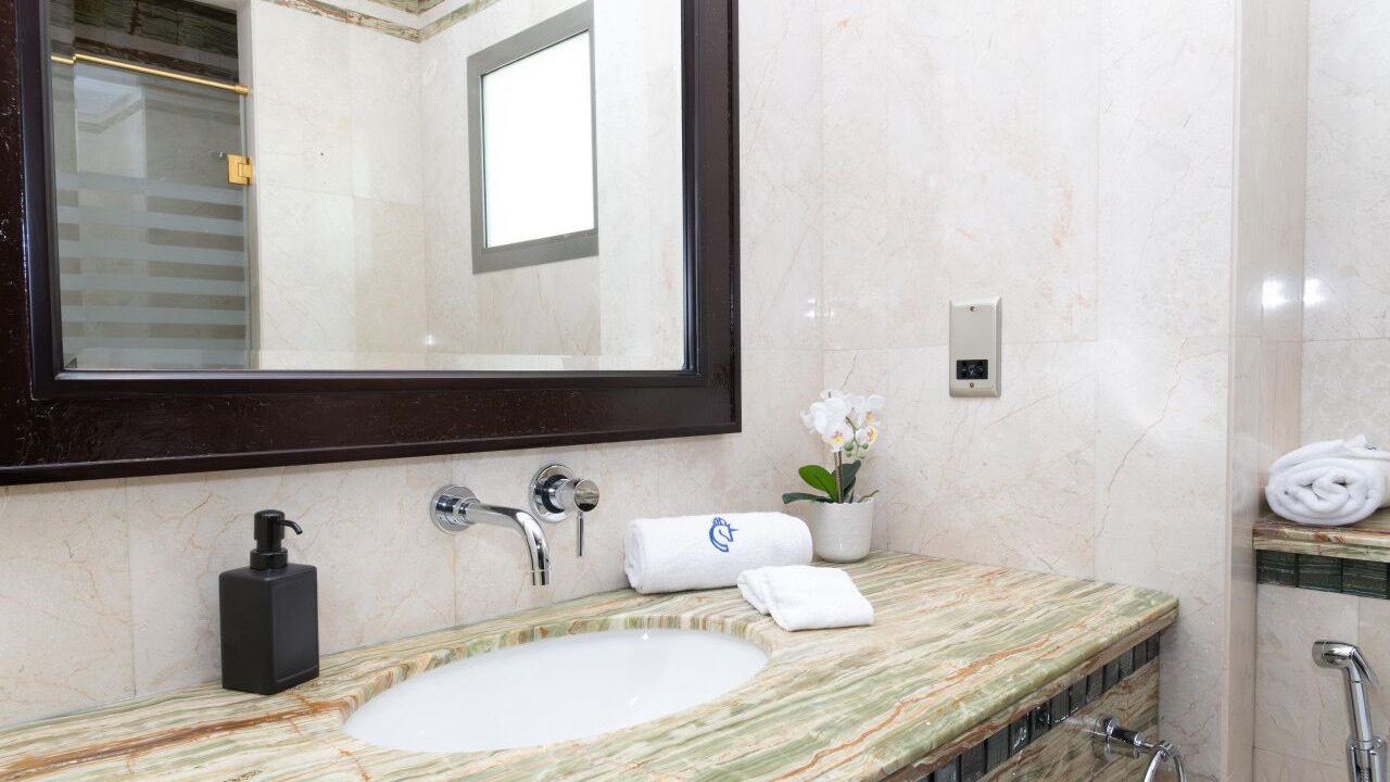 Photo of Bathroom in Jumeira 3