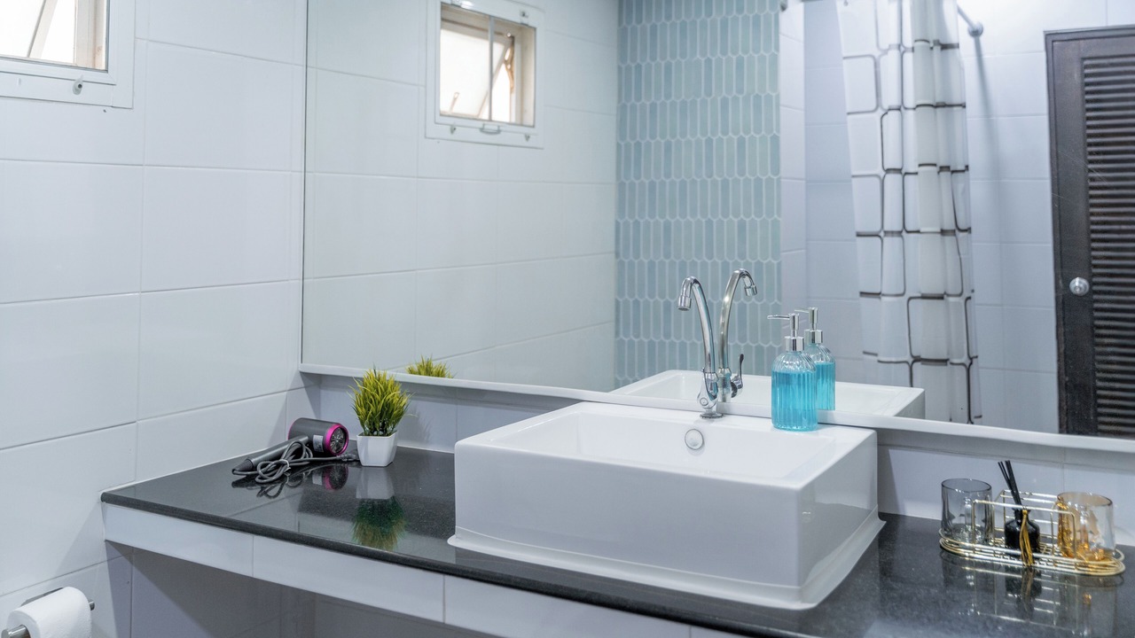 Photo of Bathroom in Phra Khanong Nuea