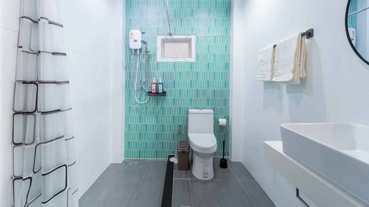 Photo of Bathroom in Phra Khanong Nuea