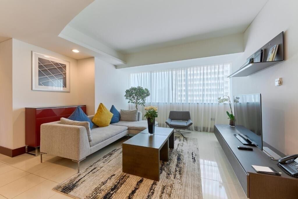 Photo of Livingroom in Trade Center