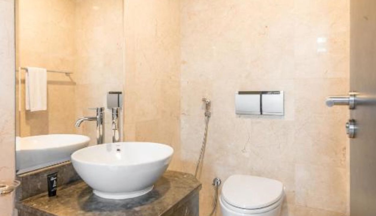 Photo of Bathroom in Trade Center