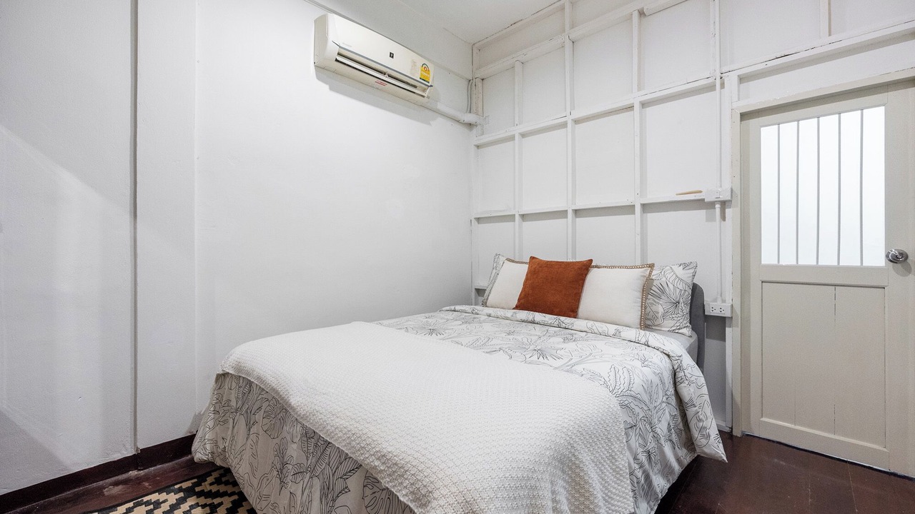 Photo of Bedroom in Wang Burapha Phirom