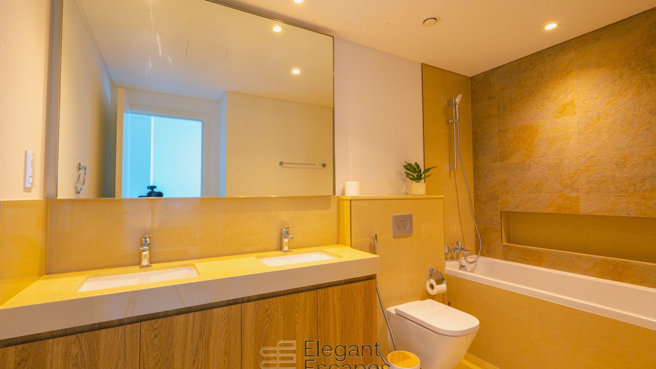 Photo of Bathroom in Trade Center