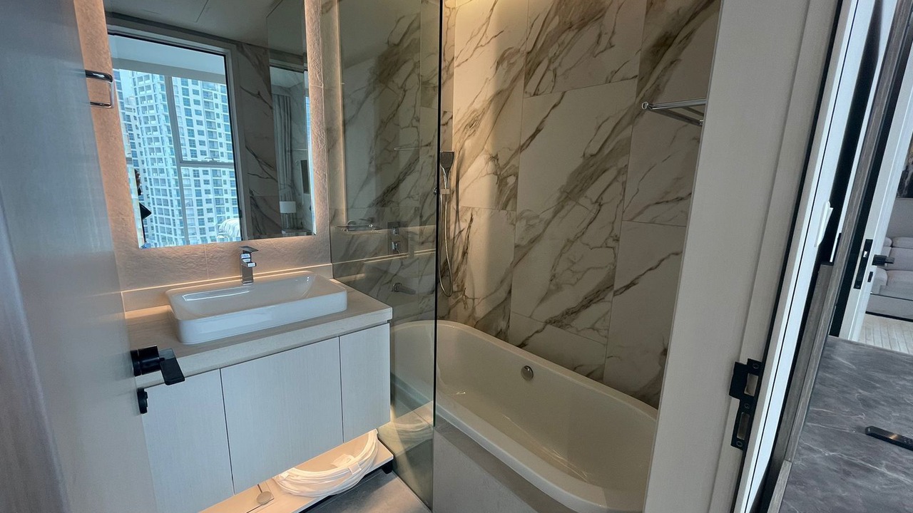 Photo of Bathroom in Jebel Ali