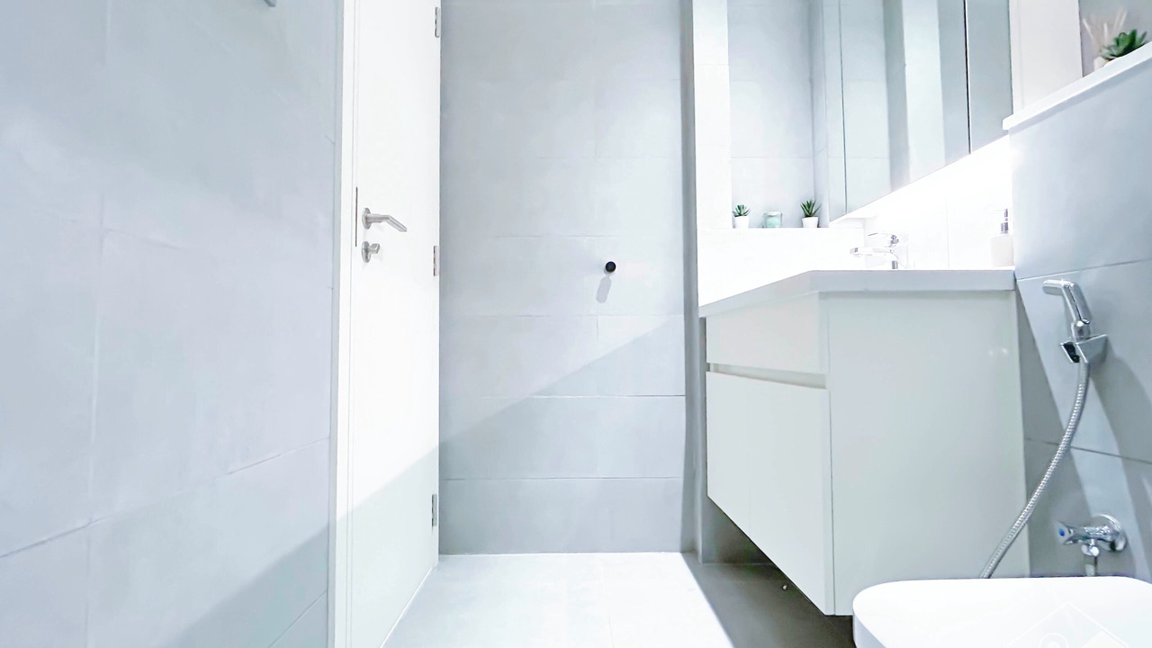 Photo of Bathroom in Downtown Dubai