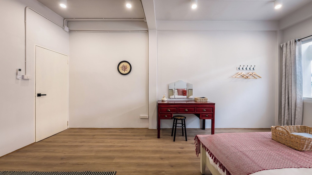 Photo of Bedroom in Phra Khanong