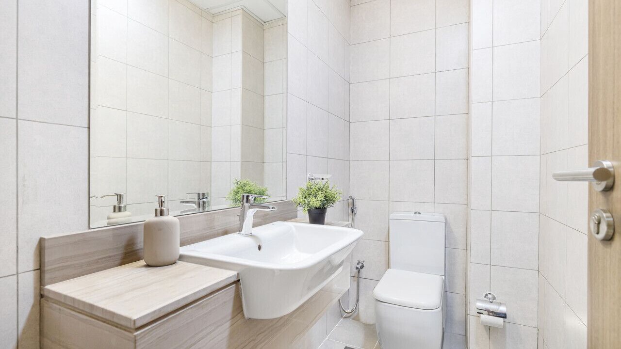 Photo of Bathroom in Discovery Gardens